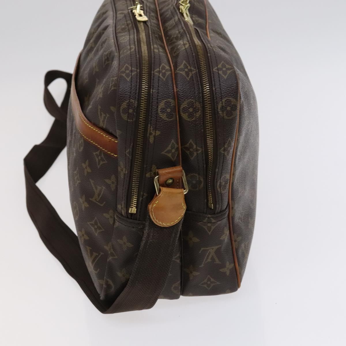 Louis Vuitton Reporter Brown Canvas Shoulder Bag (Pre-Owned)