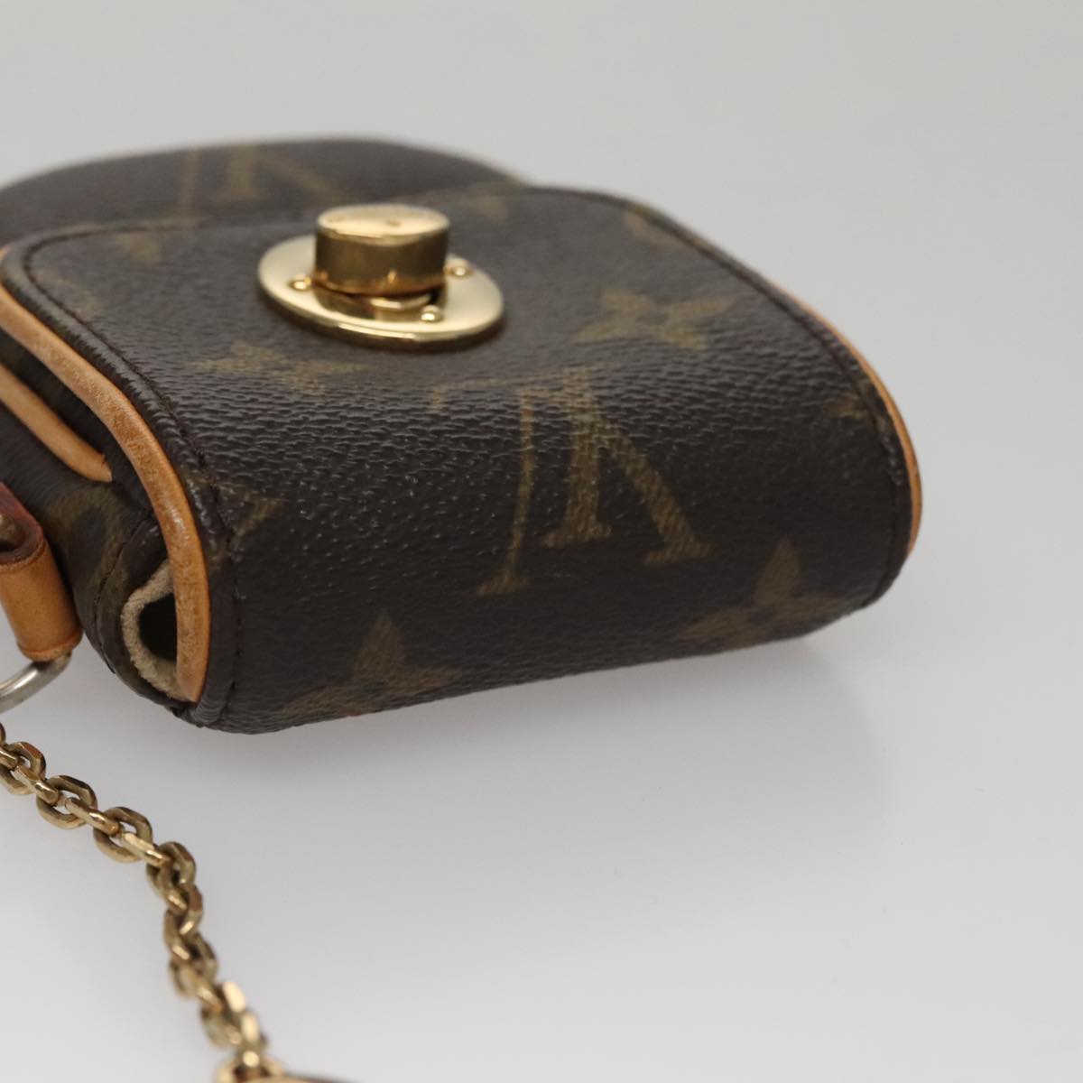 Louis Vuitton Tulum Brown Canvas Clutch Bag (Pre-Owned)
