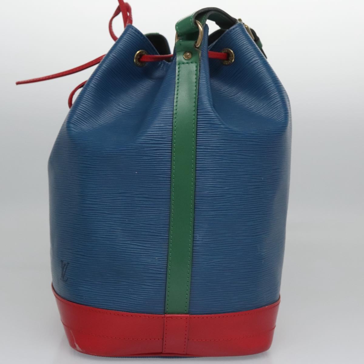 Louis Vuitton Noe Blue Leather Shoulder Bag (Pre-Owned)