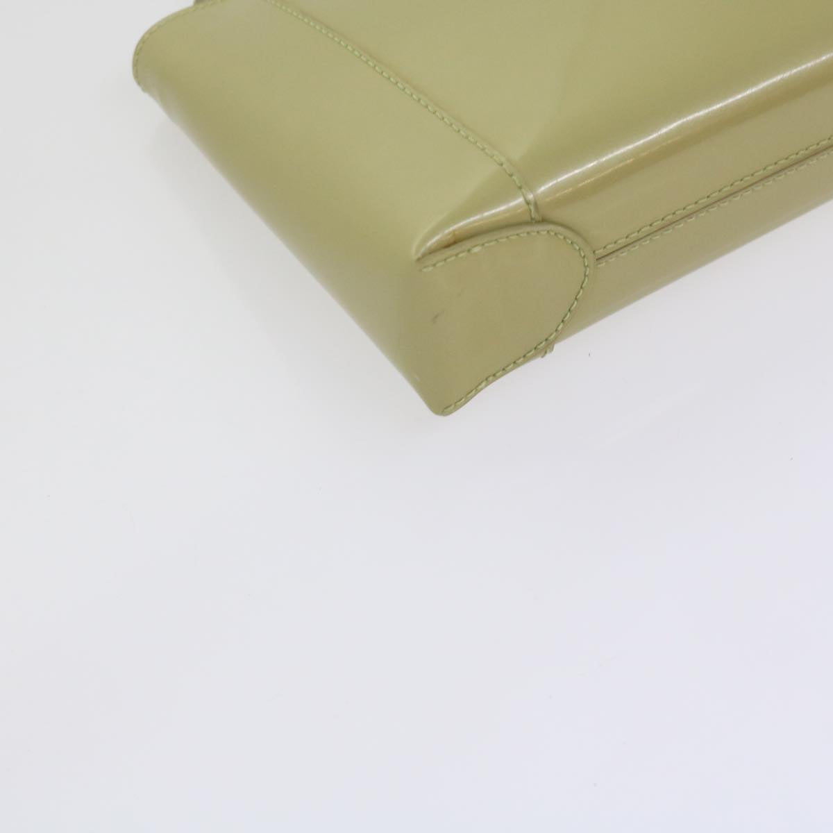 Dior Beige Patent Leather Shoulder Bag (Pre-Owned)