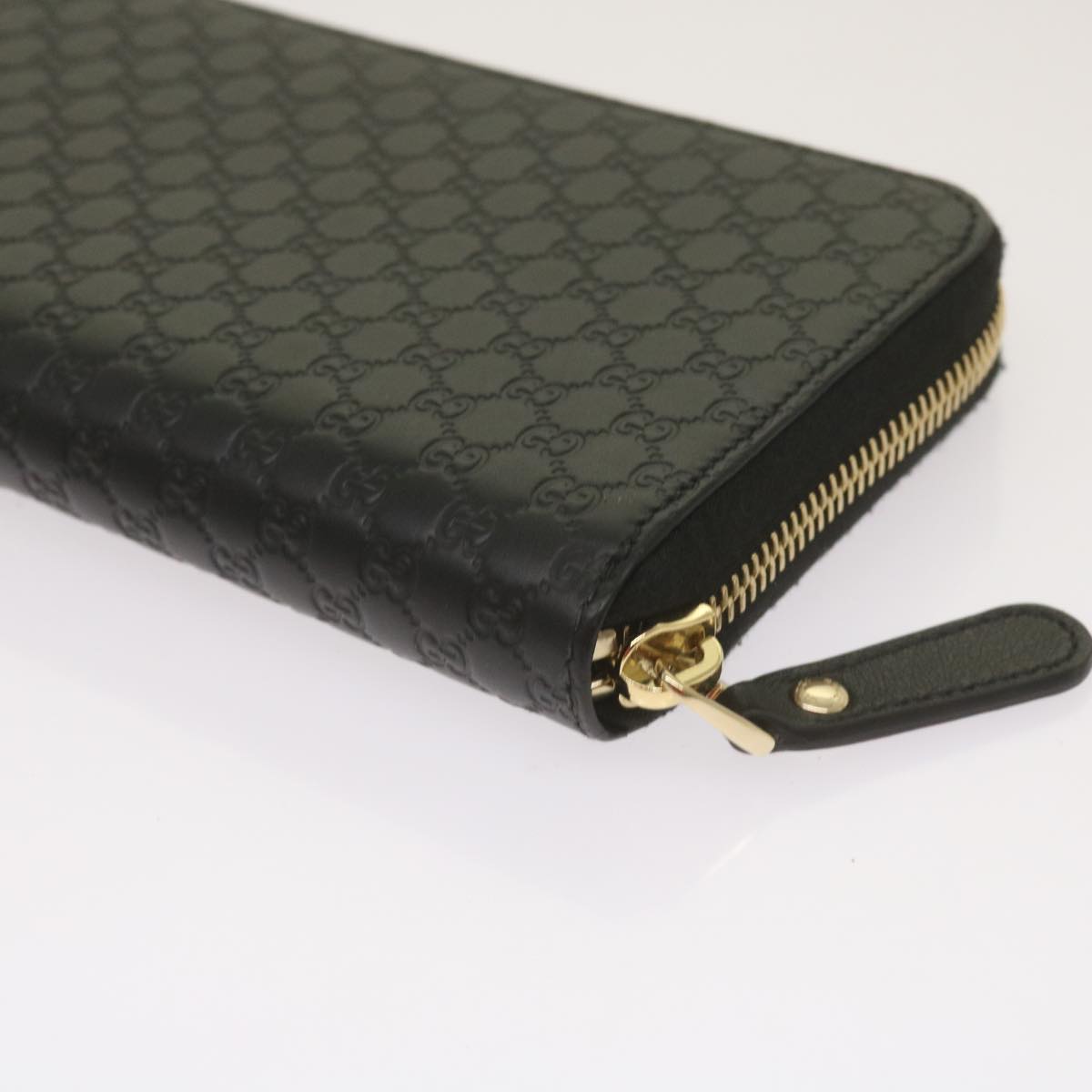 Gucci Guccissima Black Leather Wallet (Pre-Owned)