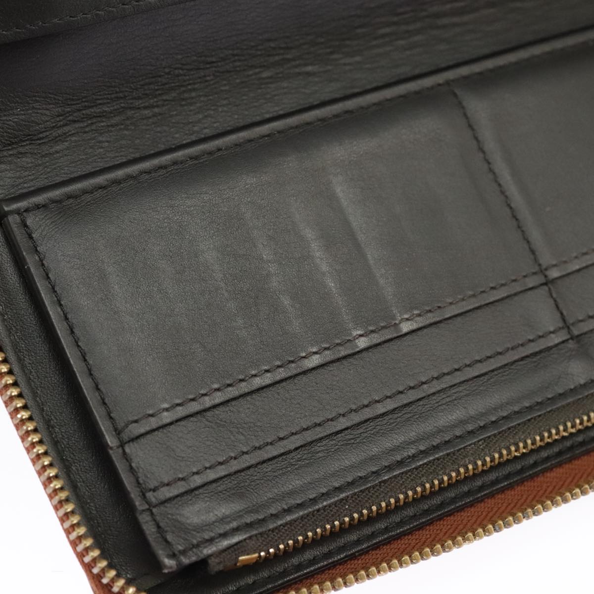 Louis Vuitton Zippy Wallet Vertical Brown Leather Wallet (Pre-Owned)