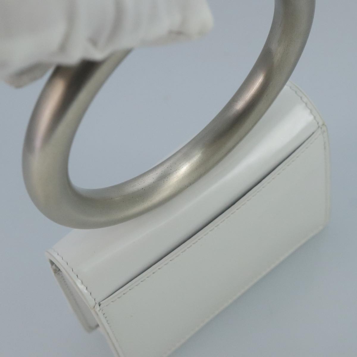 Salvatore Ferragamo White Leather Clutch Bag (Pre-Owned)