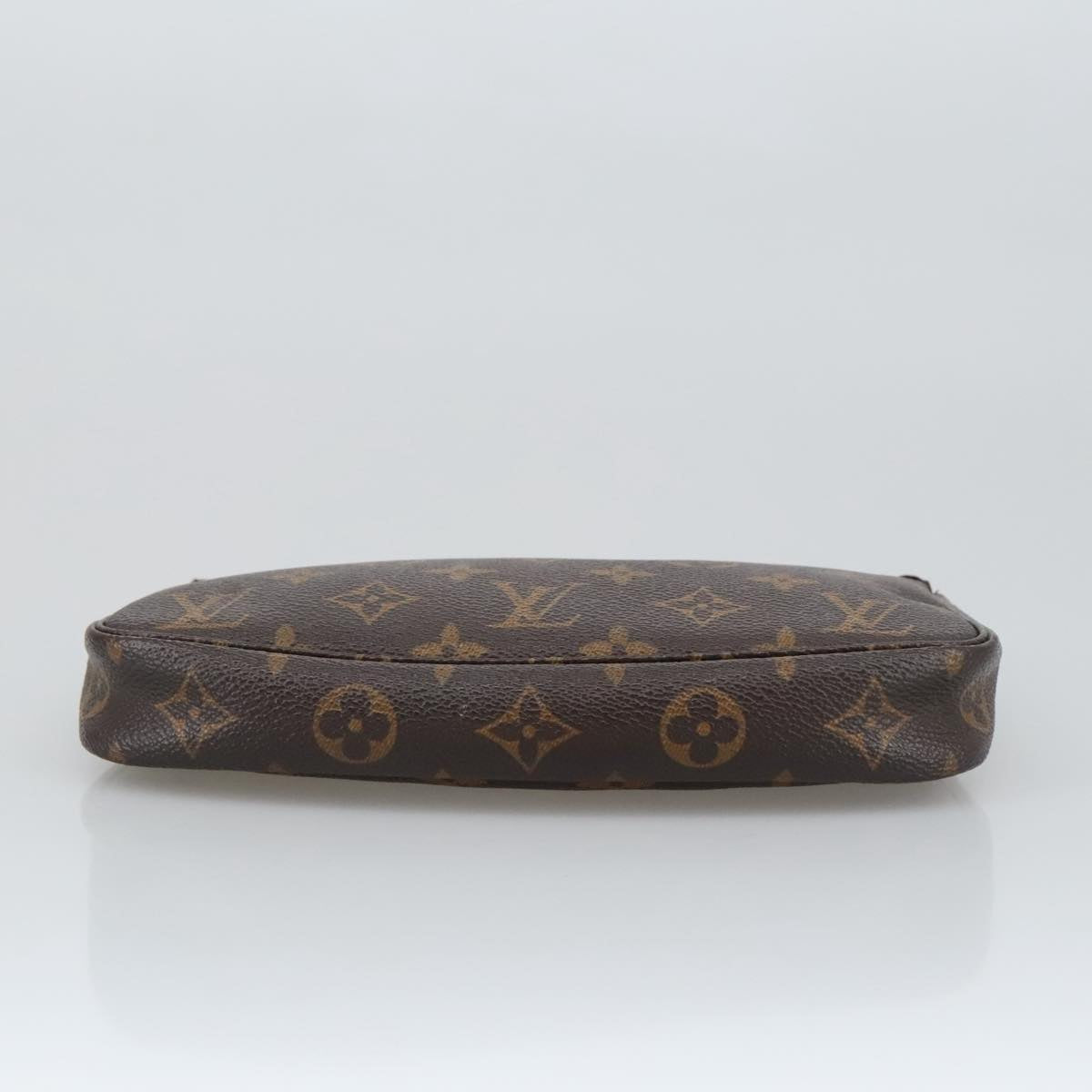 Louis Vuitton Pochette Accessoire Brown Canvas Clutch Bag (Pre-Owned)