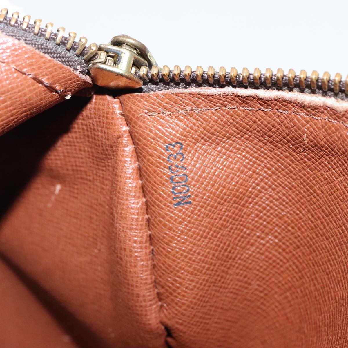 Louis Vuitton Papillon 30 Brown Canvas Handbag (Pre-Owned)