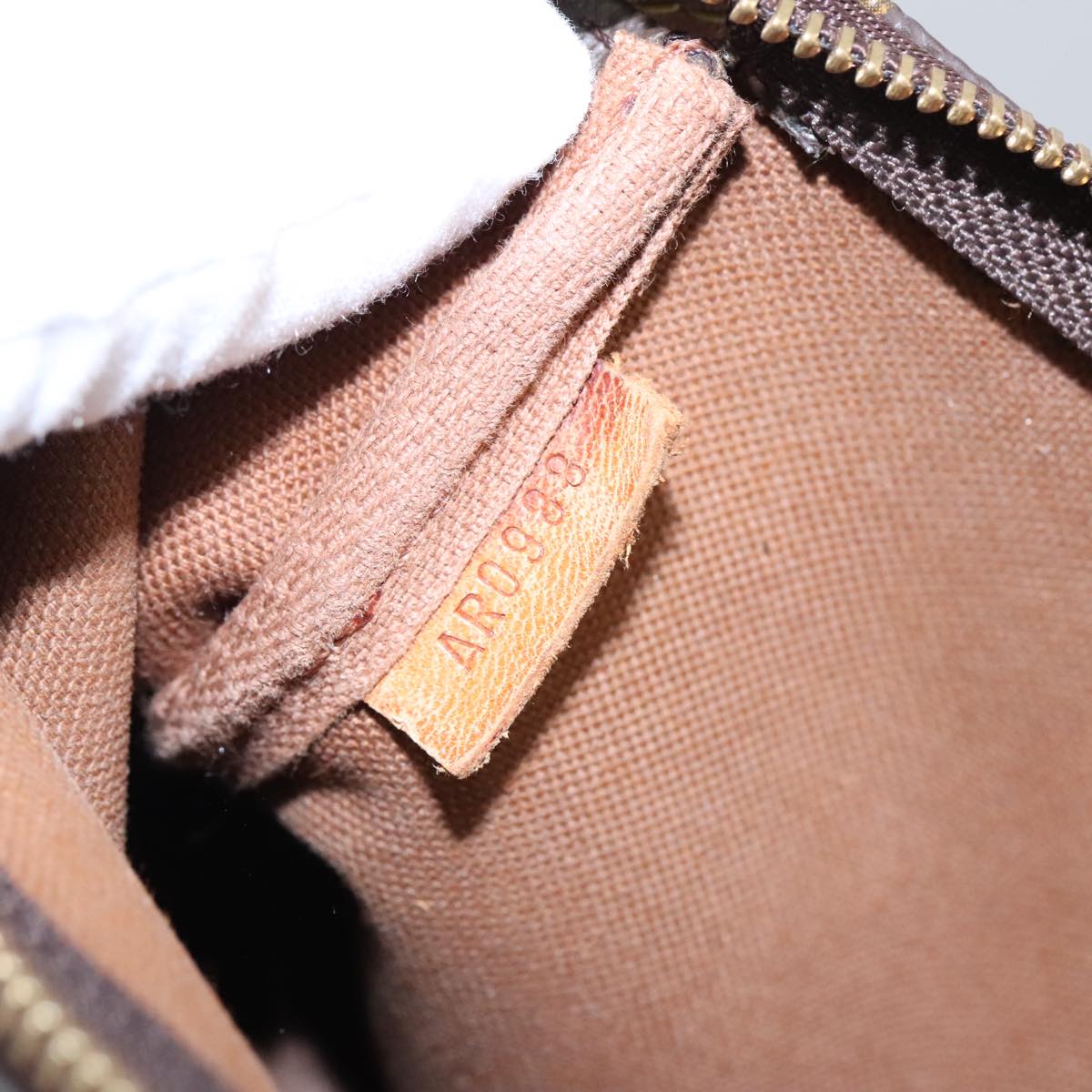 Louis Vuitton Pochette Accessoire Brown Canvas Clutch Bag (Pre-Owned)