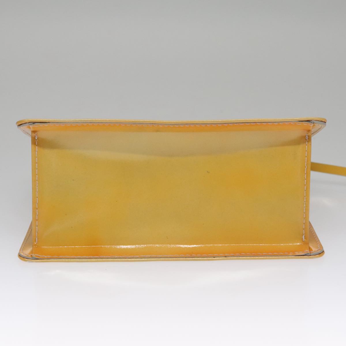 Louis Vuitton Spring Street Yellow Patent Leather Handbag (Pre-Owned)