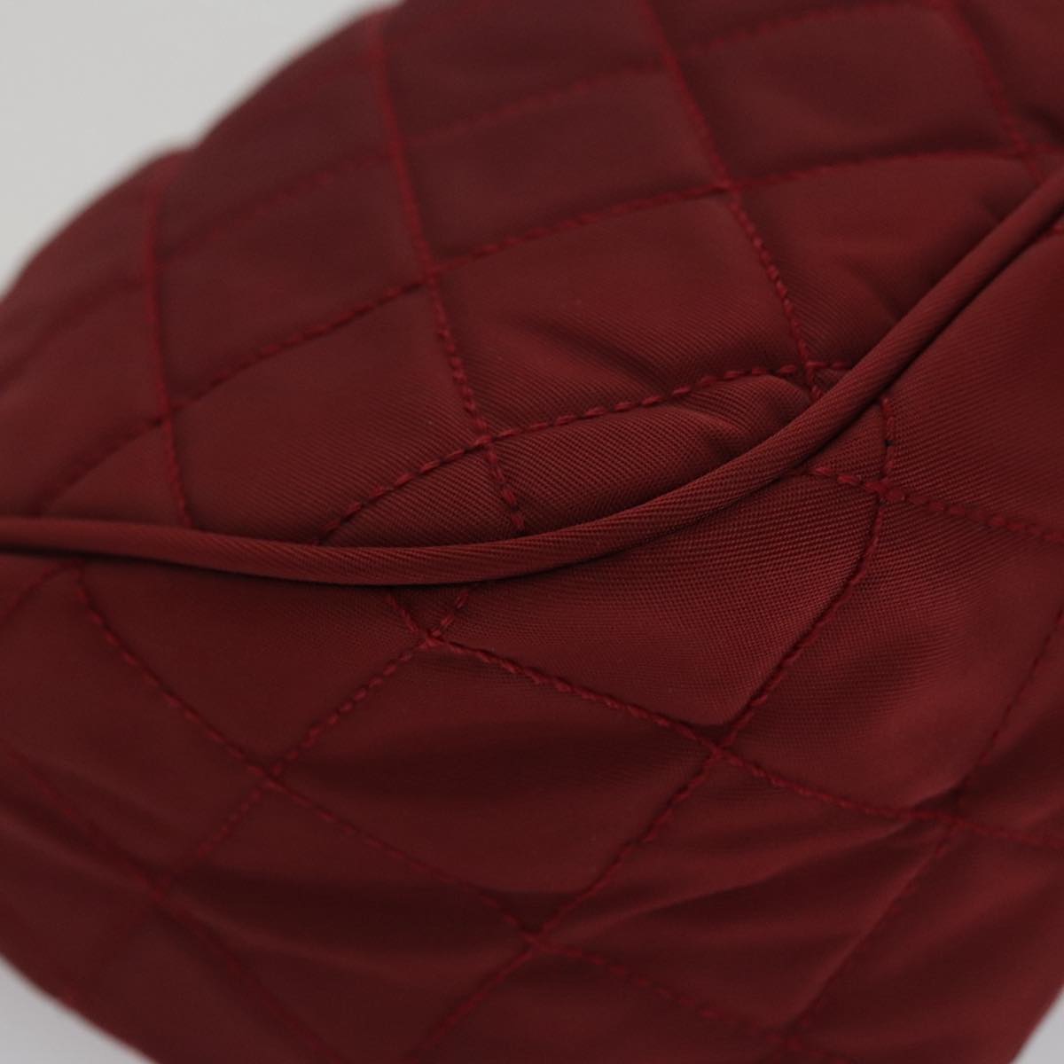 Prada Matelassé Burgundy Synthetic Clutch Bag (Pre-Owned)