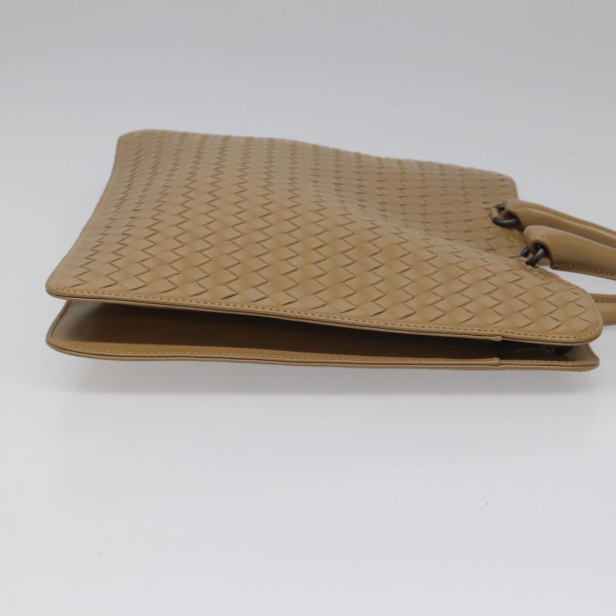 Bottega Veneta Intrecciato Beige Leather Briefcase Bag (Pre-Owned)