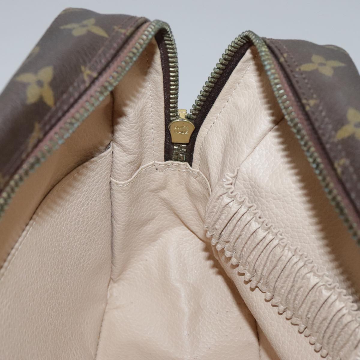 Louis Vuitton Trousse De Toilette Brown Canvas Clutch Bag (Pre-Owned)