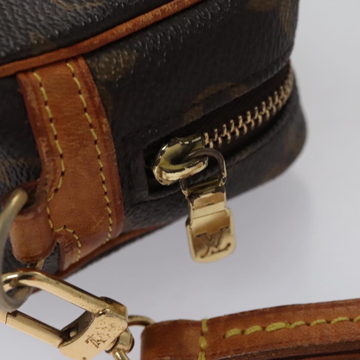 Louis Vuitton Wapiti Brown Canvas Clutch Bag (Pre-Owned)