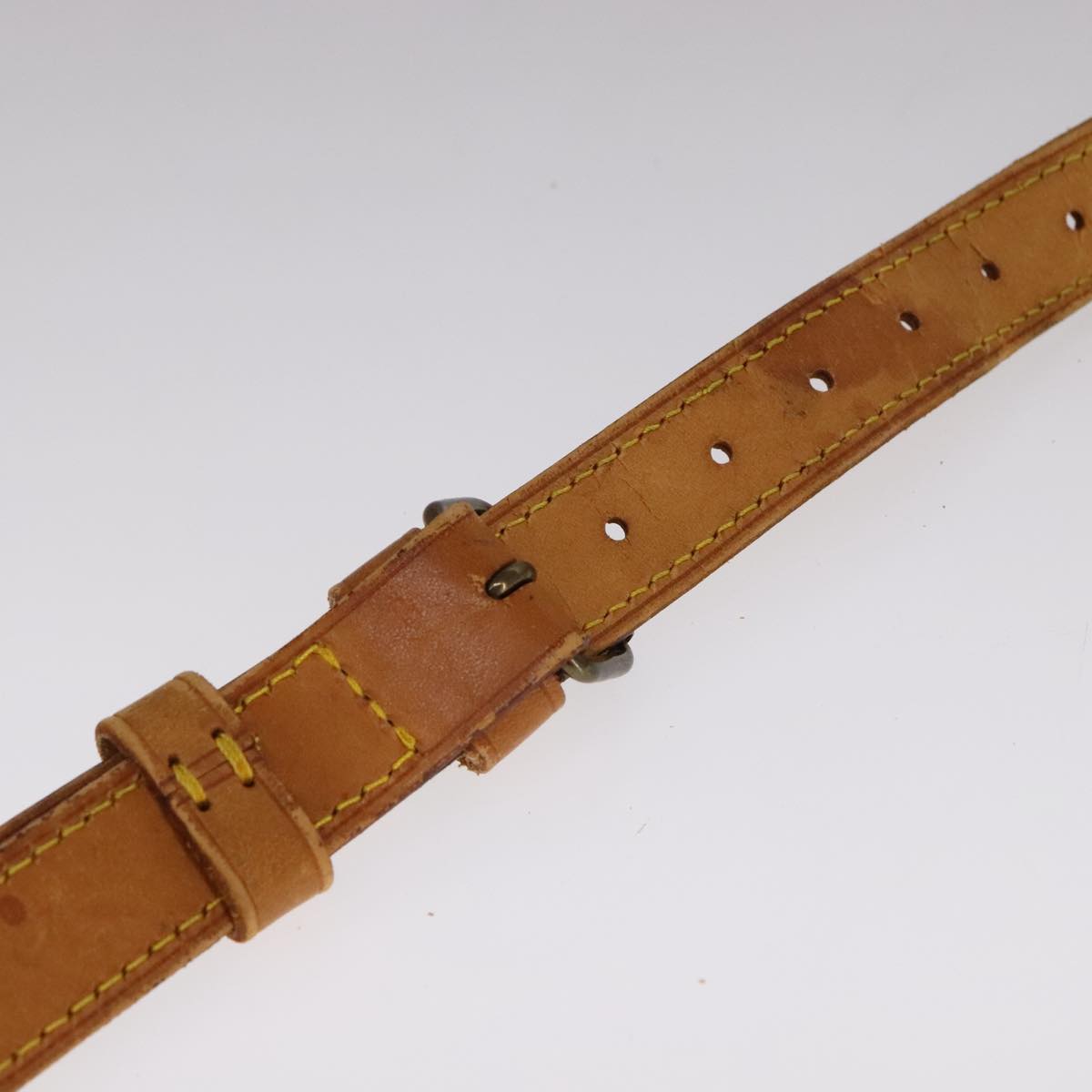 Louis Vuitton Shoulder Strap Beige Leather Bag Jewelry (Pre-Owned)