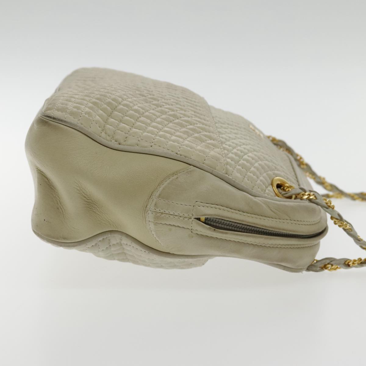 Bally Beige Leather Shoulder Bag (Pre-Owned)