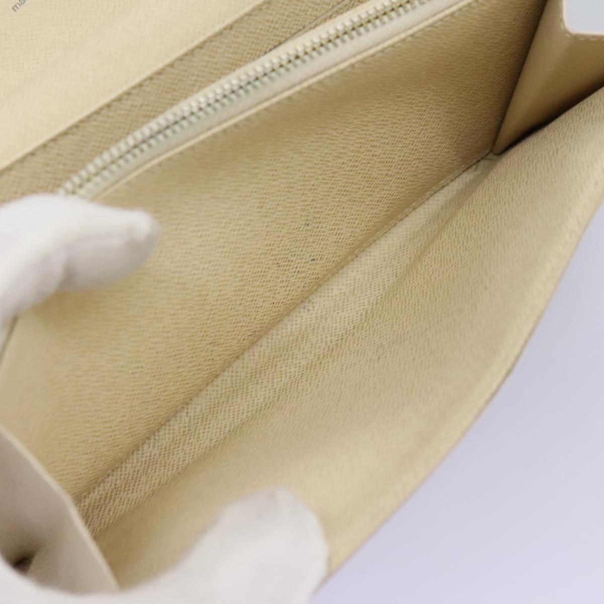 Louis Vuitton Sarah White Canvas Wallet (Pre-Owned)