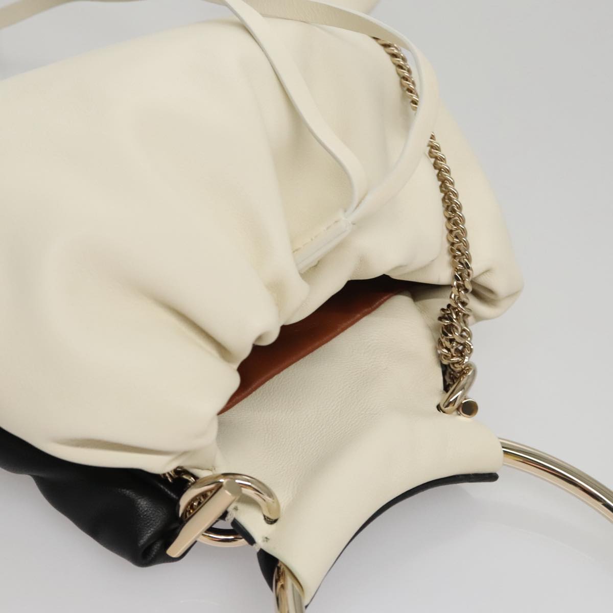 Chloé White Leather Handbag (Pre-Owned)