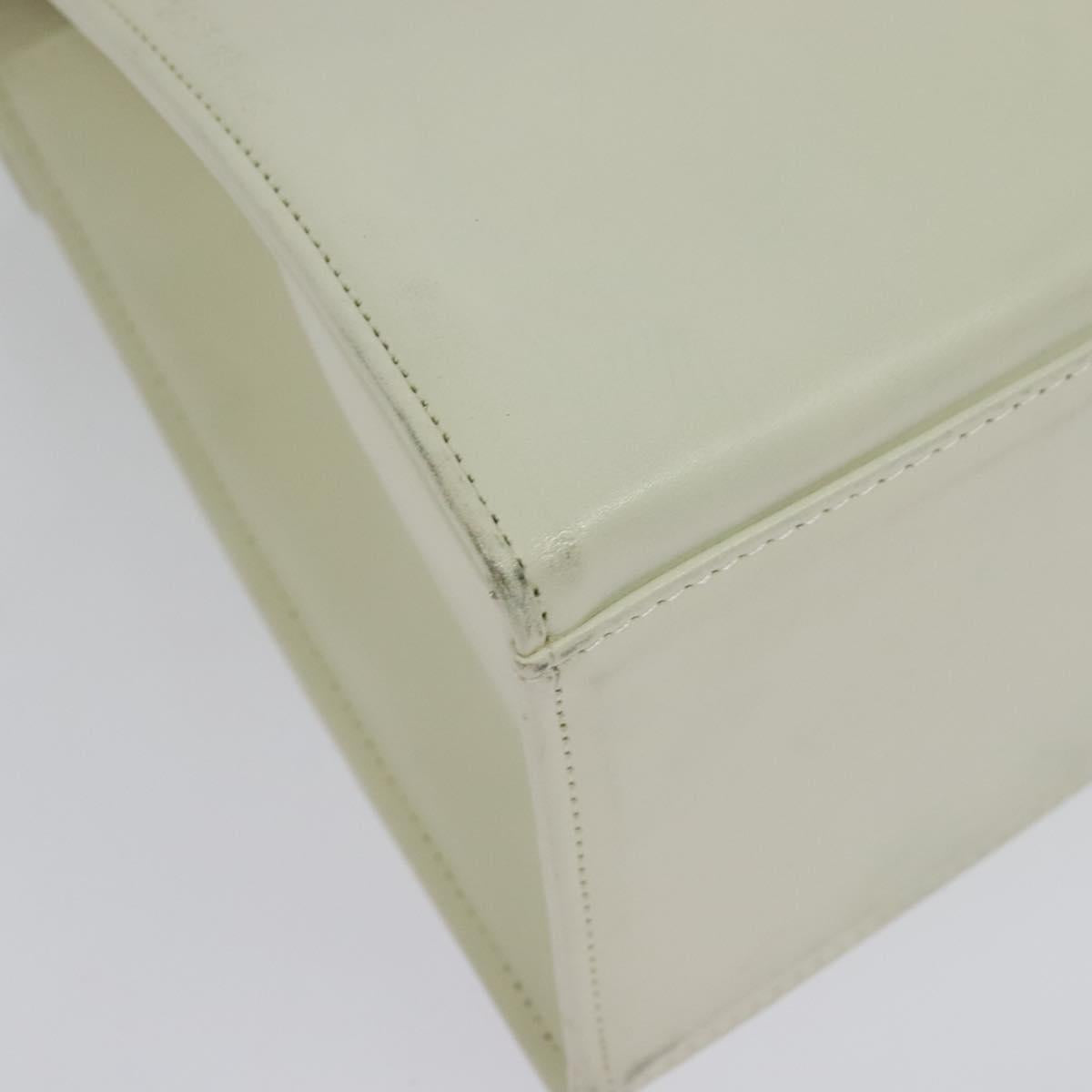 Yves Saint Laurent White Leather Handbag (Pre-Owned)