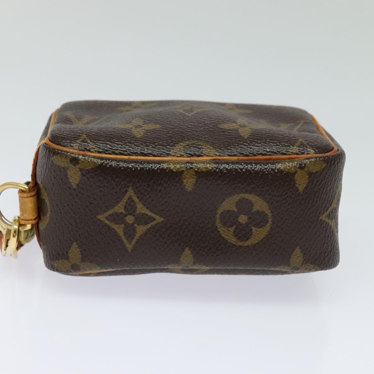Louis Vuitton Wapity Brown Canvas Clutch Bag (Pre-Owned)