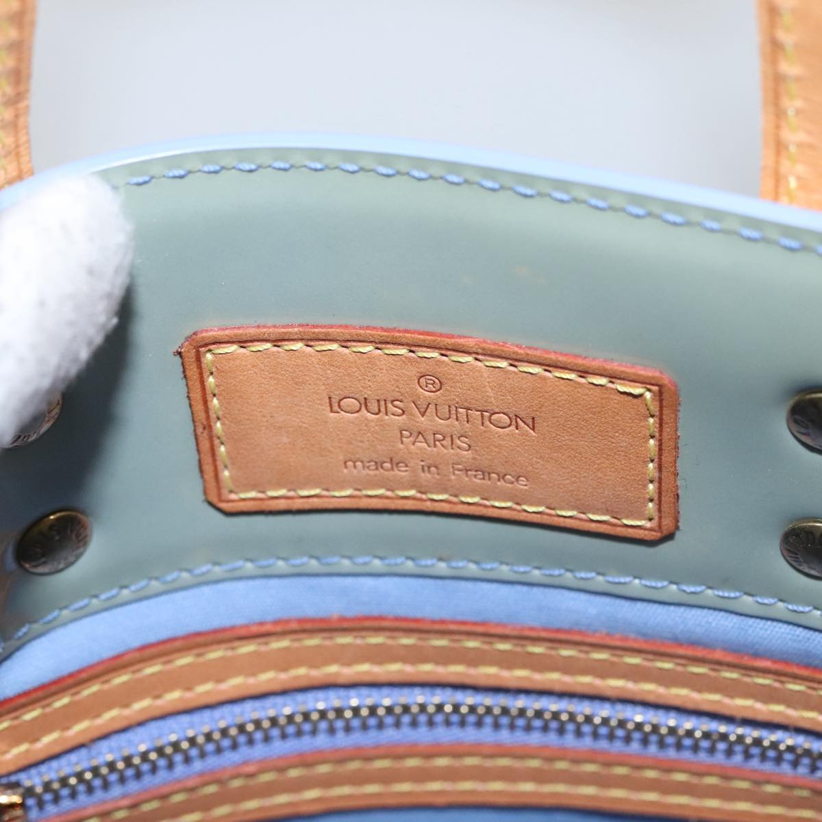 Louis Vuitton Reade Blue Patent Leather Handbag (Pre-Owned)
