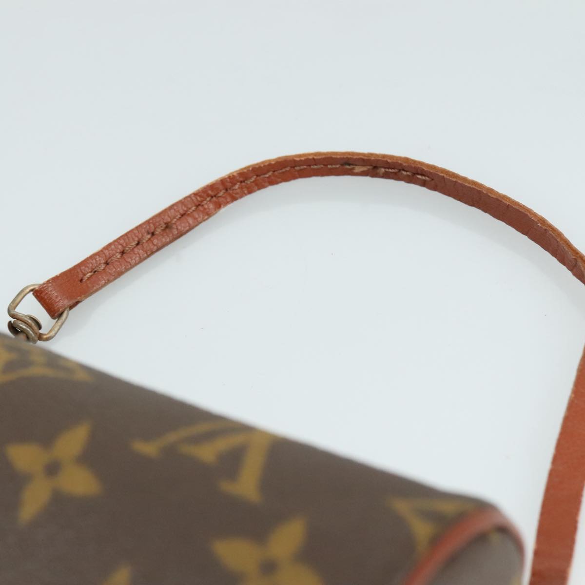 Louis Vuitton Papillon Brown Canvas Clutch Bag (Pre-Owned)