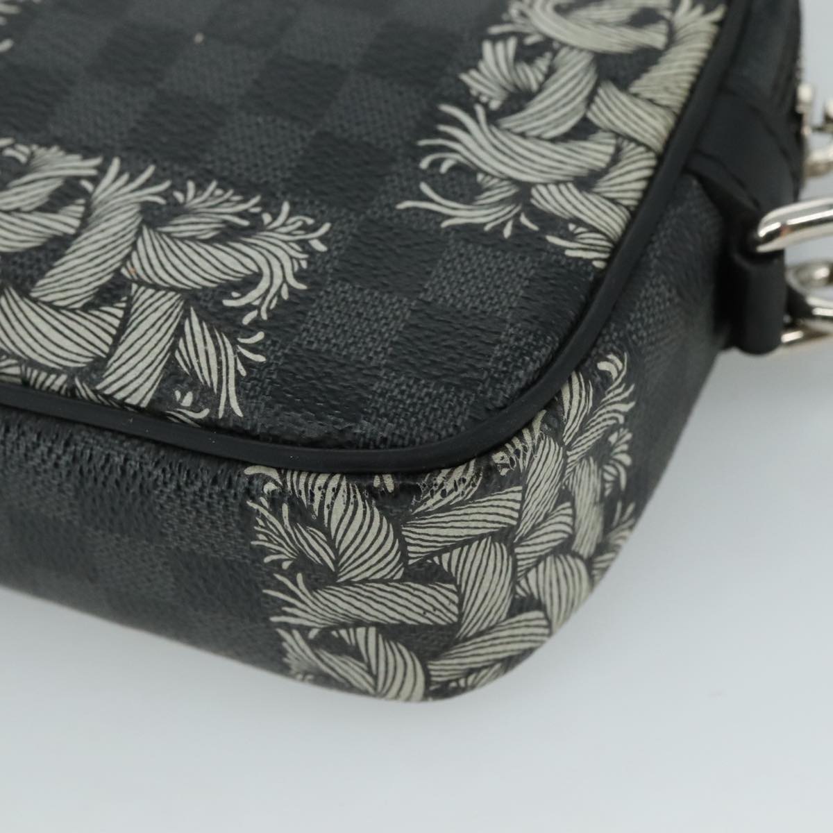 Louis Vuitton Volga Black Canvas Clutch Bag (Pre-Owned)