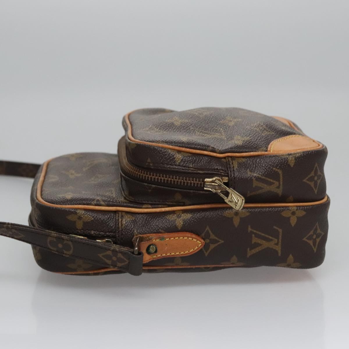 Louis Vuitton Amazon Brown Canvas Shoulder Bag (Pre-Owned)