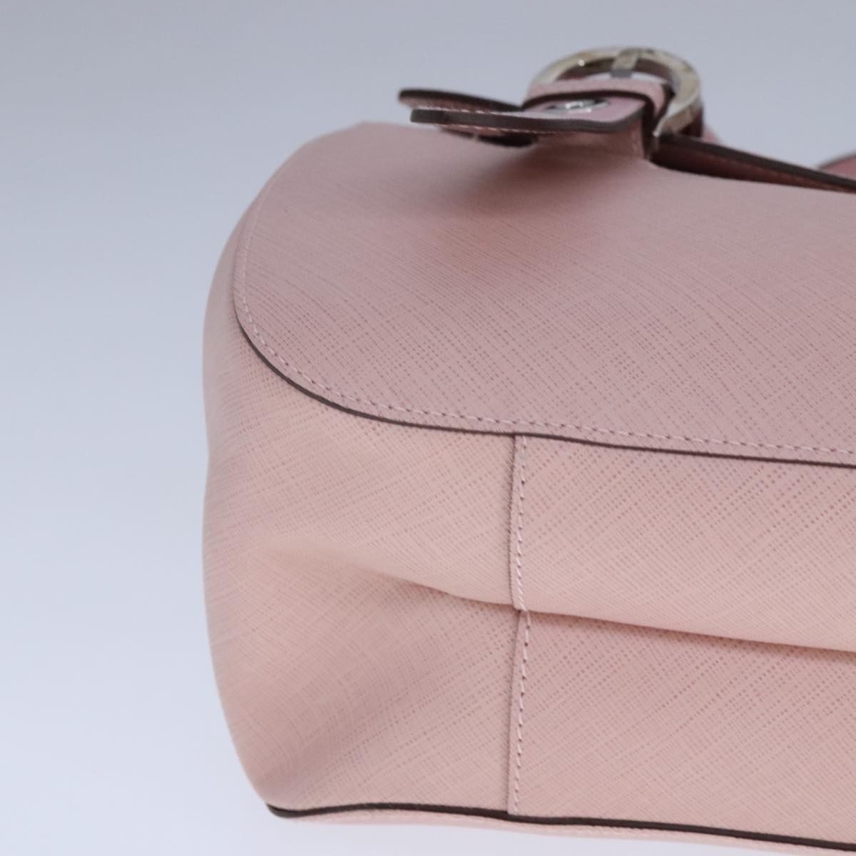 Salvatore Ferragamo Gancini Pink Leather Handbag (Pre-Owned)