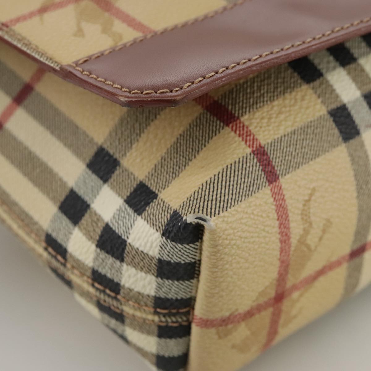 Burberry Nova Check Beige Canvas Shoulder Bag (Pre-Owned)