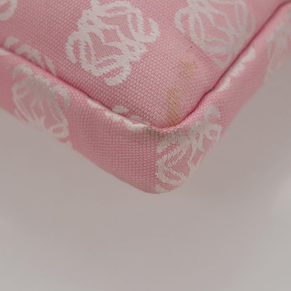 Loewe Anagram Pink Canvas Shoulder Bag (Pre-Owned)