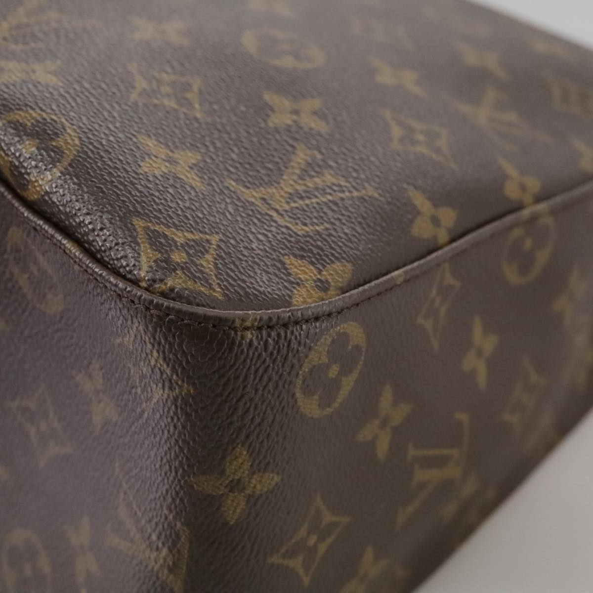Louis Vuitton Looping Gm Brown Canvas Shoulder Bag (Pre-Owned)