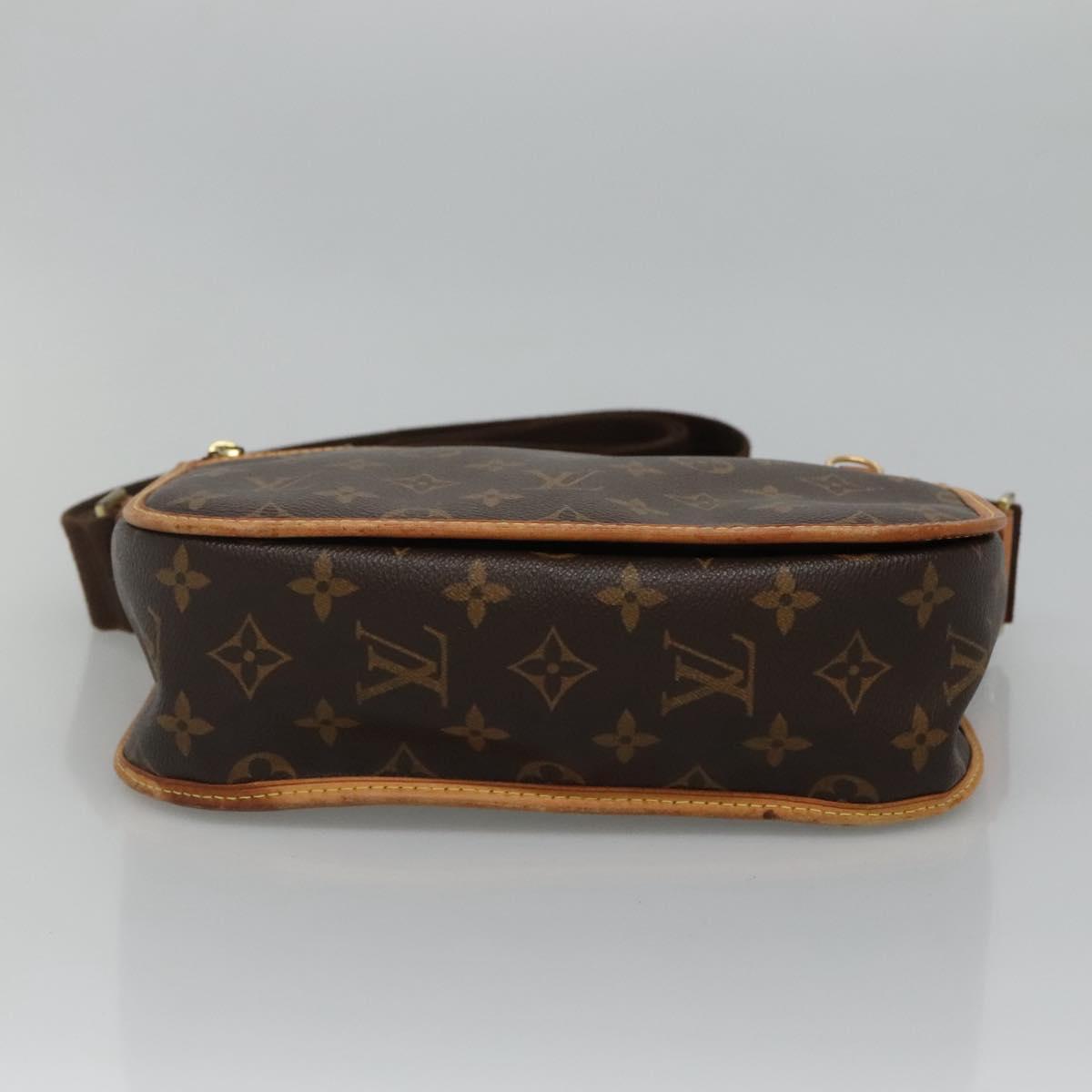 Louis Vuitton Bosphore Brown Canvas Shoulder Bag (Pre-Owned)