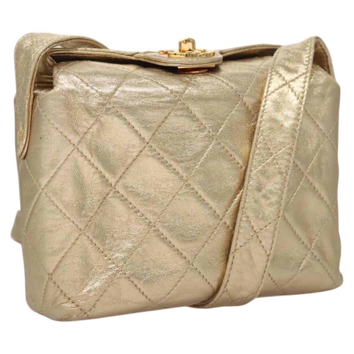 Chanel Quilted Gold Leather Shoulder Bag (Pre-Owned)