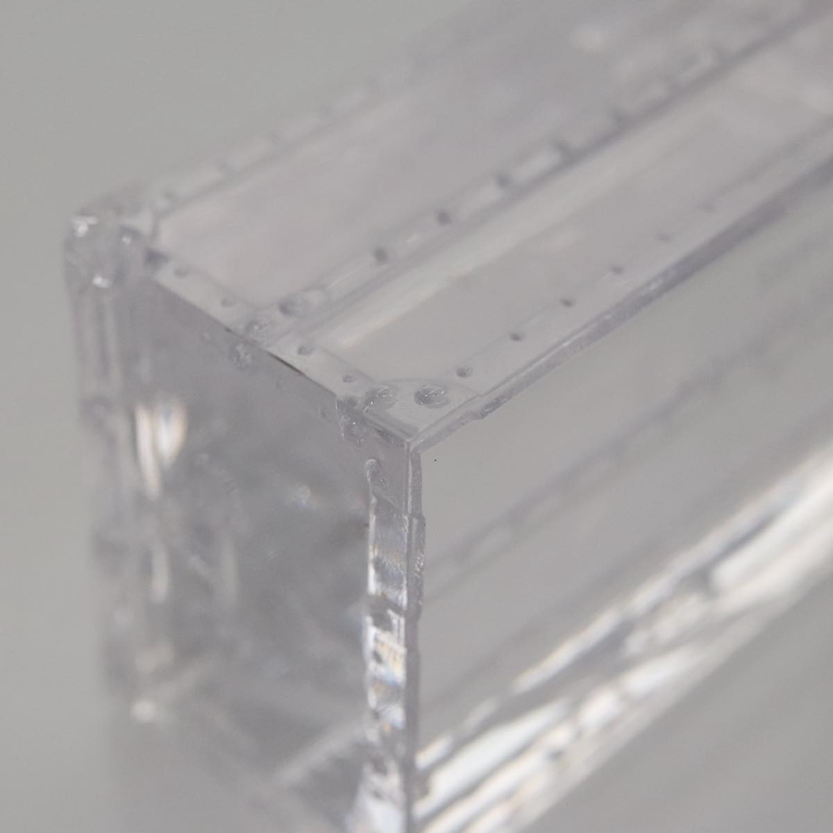 Louis Vuitton Paperweight Transparent Glass Wallet (Pre-Owned)