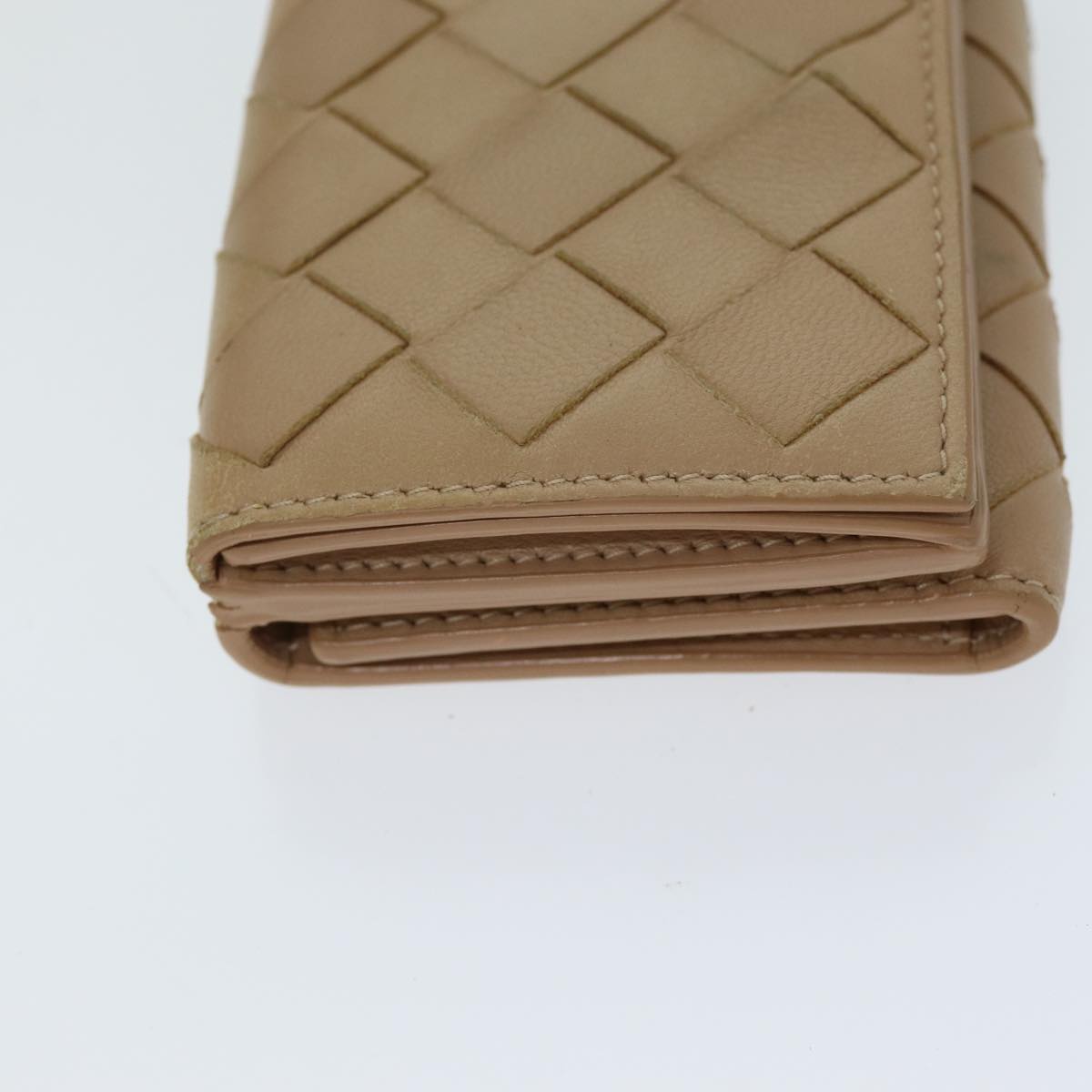 Bottega Veneta Intrecciato Beige Leather Wallet (Pre-Owned)