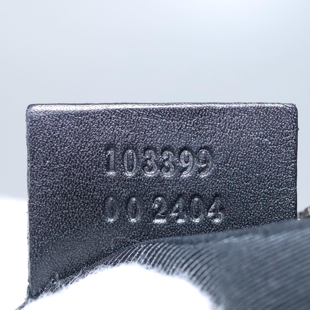 Gucci Gg Canvas Black Canvas Clutch Bag (Pre-Owned)