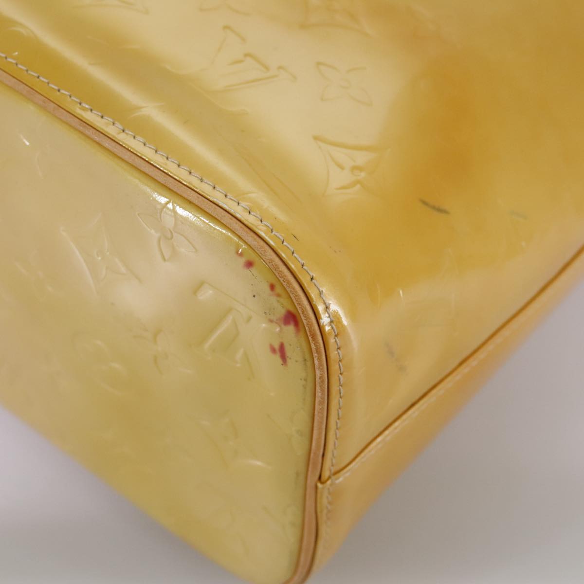 Louis Vuitton Houston Beige Patent Leather Handbag (Pre-Owned)