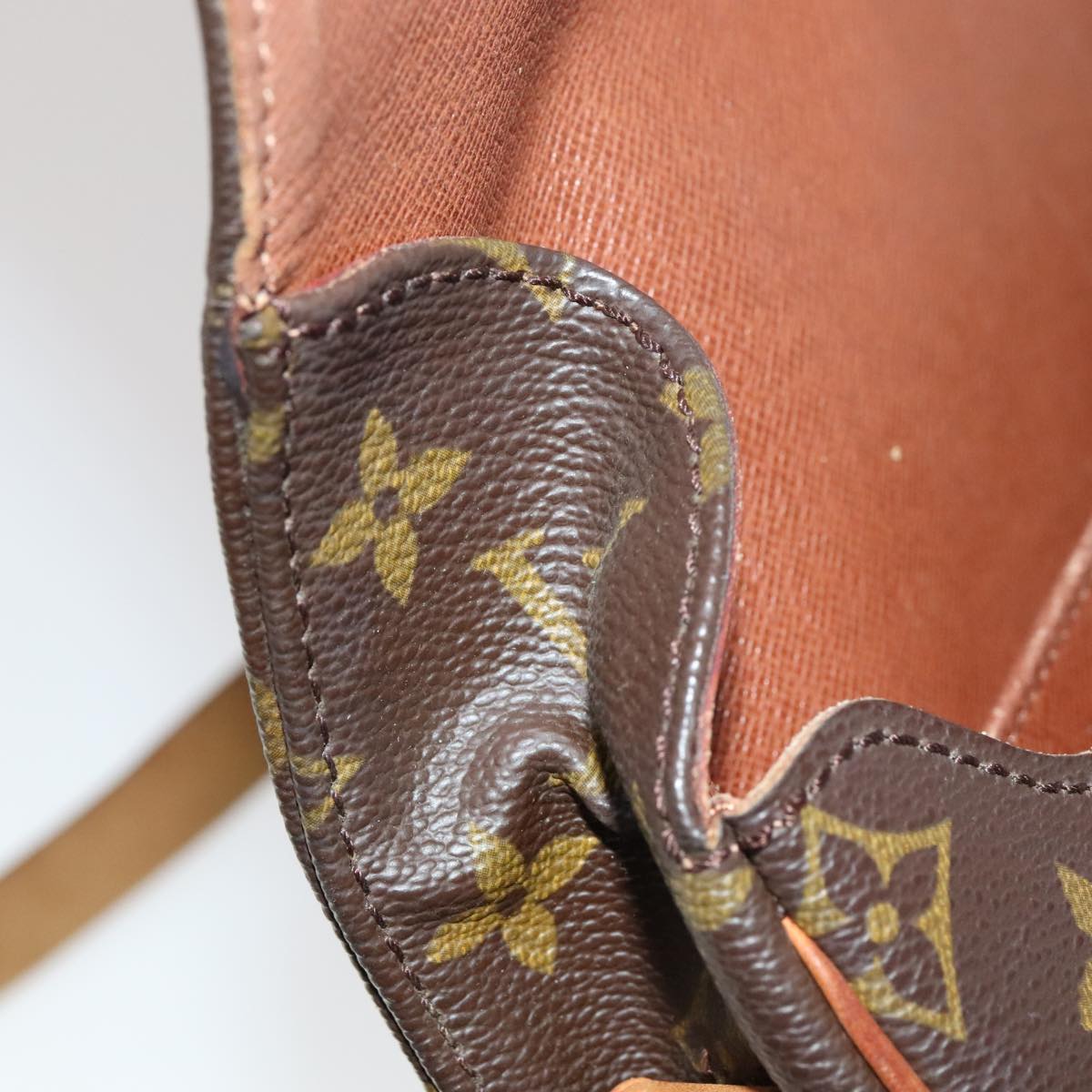Louis Vuitton Cartouchière Brown Canvas Shoulder Bag (Pre-Owned)