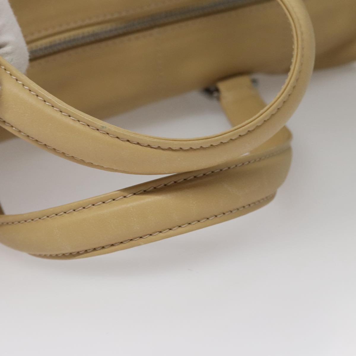 Chanel Chocolate Bar Beige Leather Handbag (Pre-Owned)