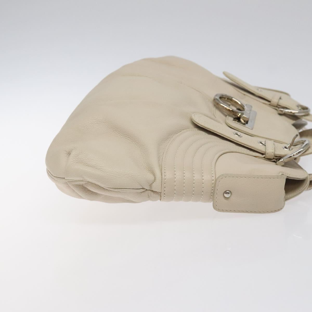 Salvatore Ferragamo Gancini White Leather Shoulder Bag (Pre-Owned)
