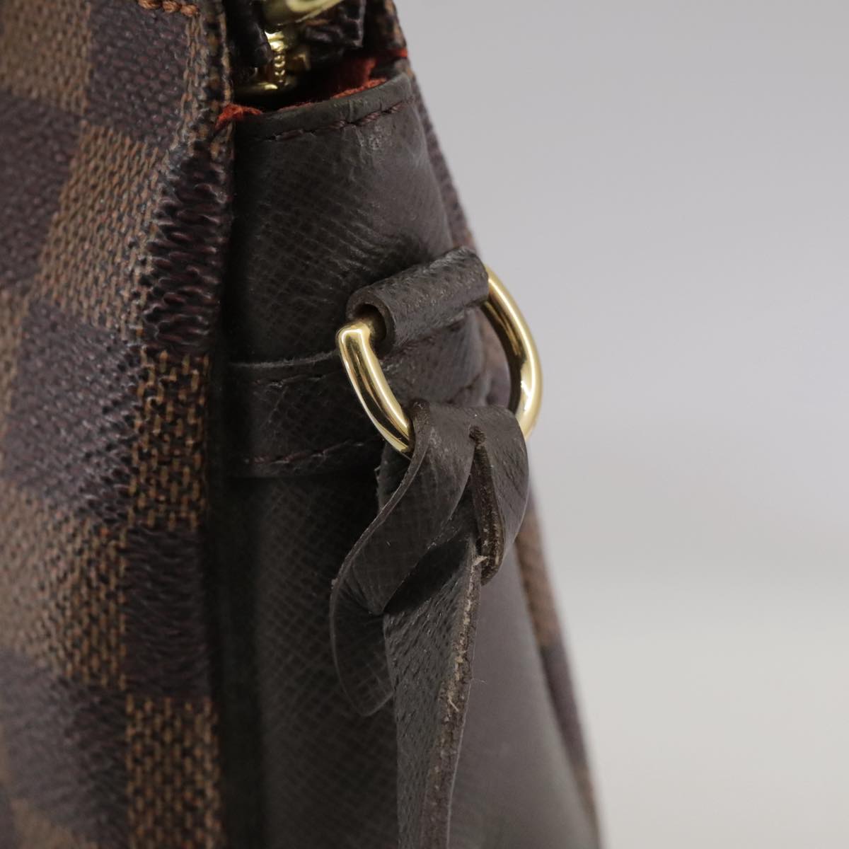 Louis Vuitton Trousse Makeup Brown Canvas Clutch Bag (Pre-Owned)
