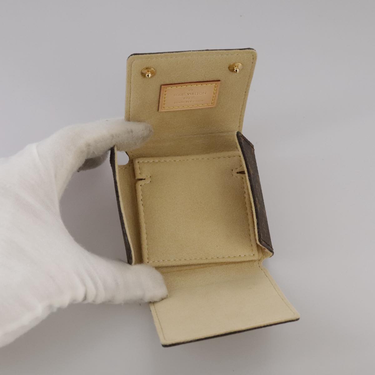 Louis Vuitton Jewelry Case Brown Canvas Wallet (Pre-Owned)