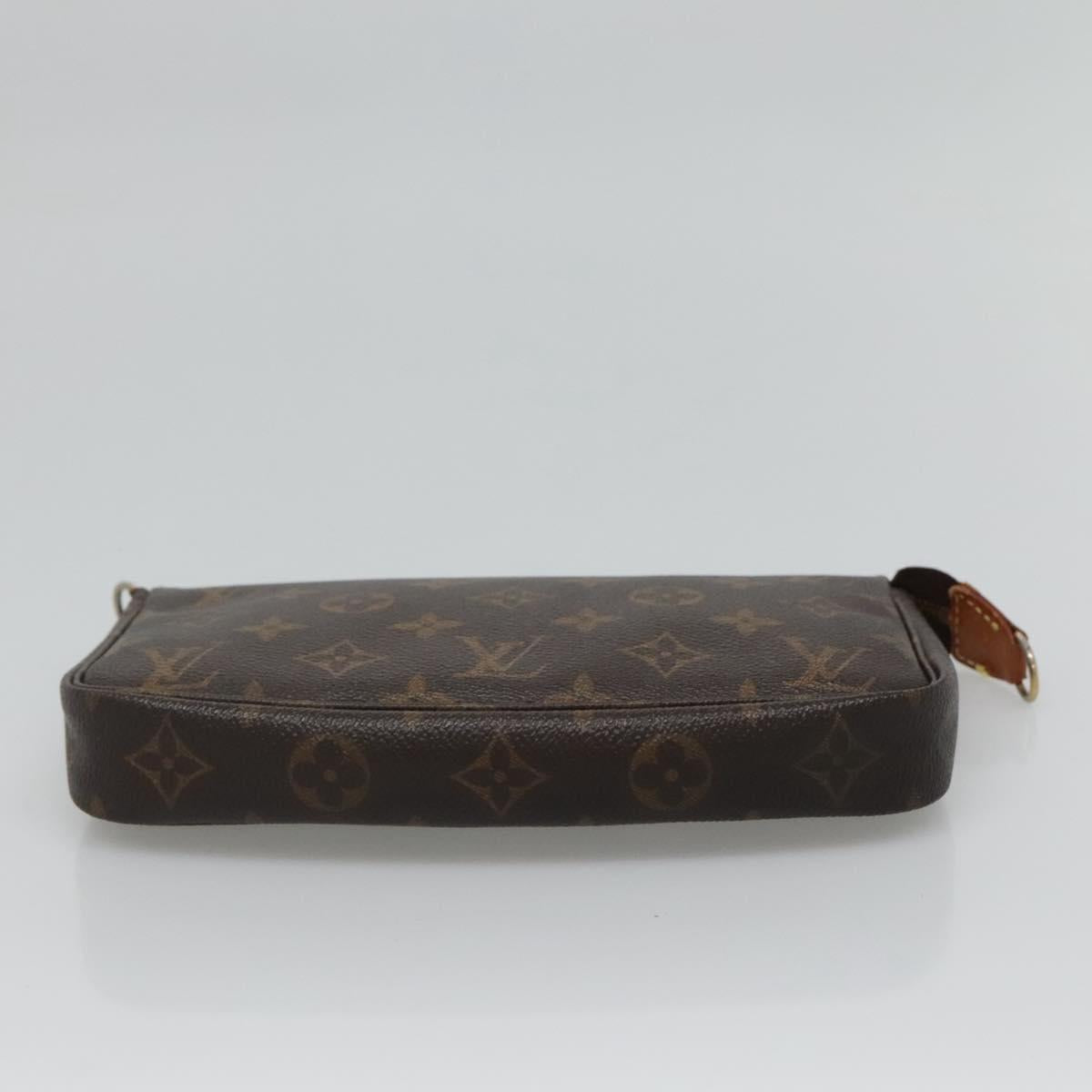 Louis Vuitton Pochette Accessoire Brown Canvas Clutch Bag (Pre-Owned)