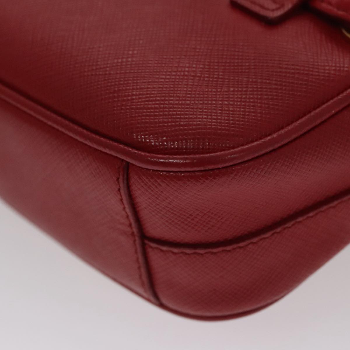 Prada Saffiano Red Leather Shoulder Bag (Pre-Owned)