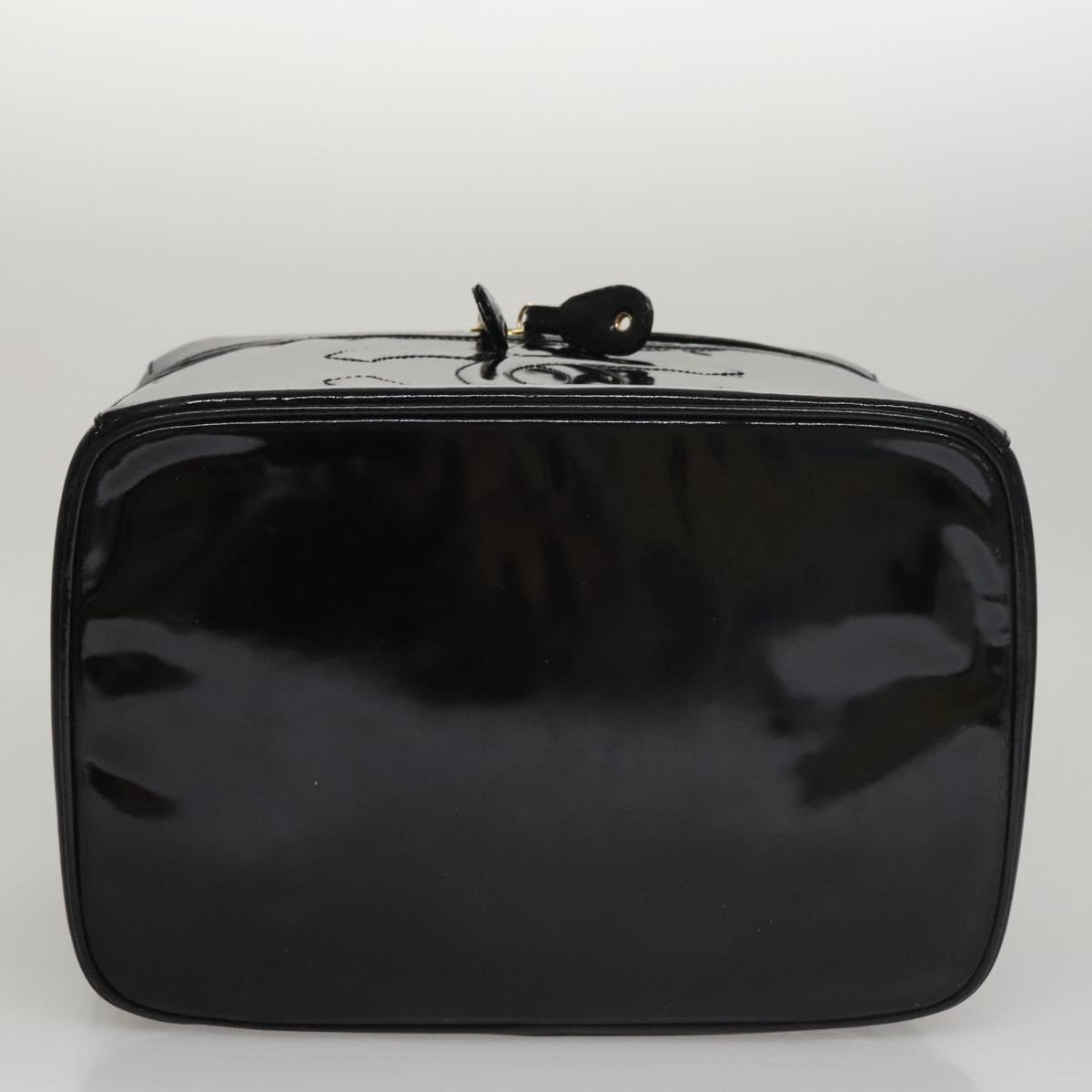 Chanel Vanity Black Patent Leather Clutch Bag (Pre-Owned)