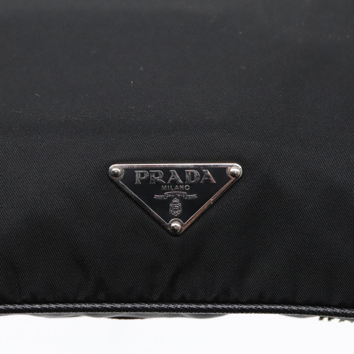 Prada Re-Edition Black Canvas Shoulder Bag (Pre-Owned)