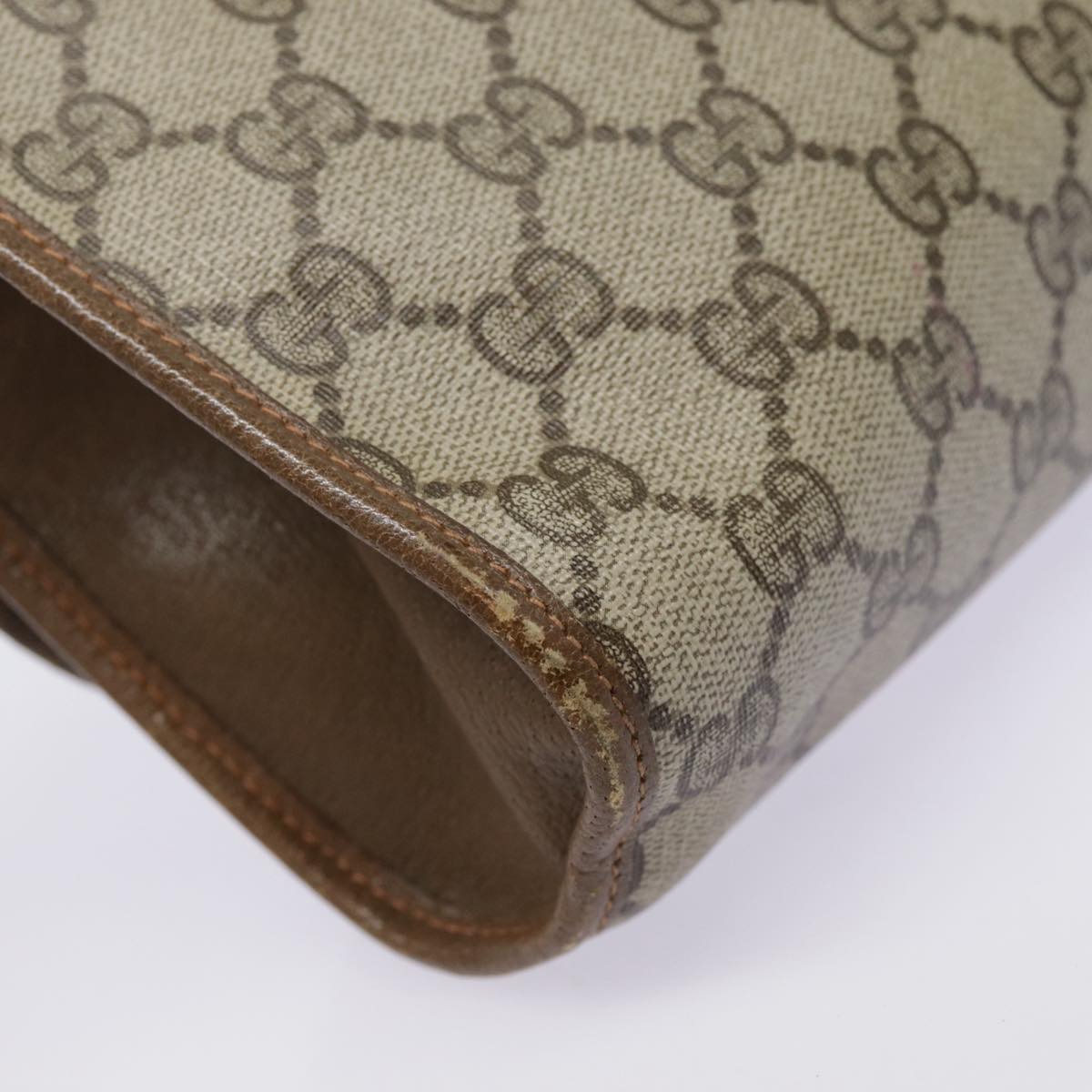 Gucci Ophidia Beige Canvas Clutch Bag (Pre-Owned)