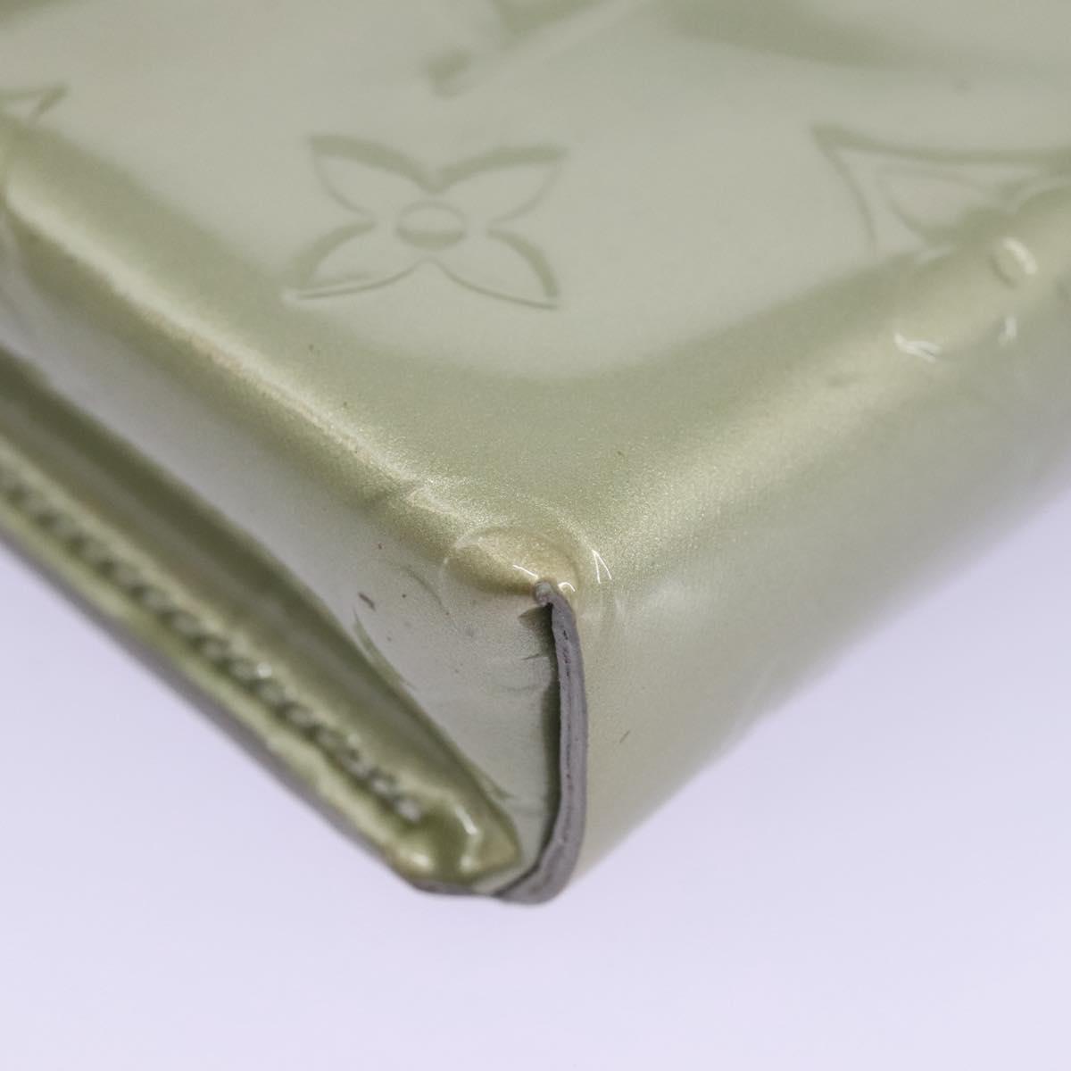 Louis Vuitton Etuit À Cigarettes Green Patent Leather Wallet (Pre-Owned)