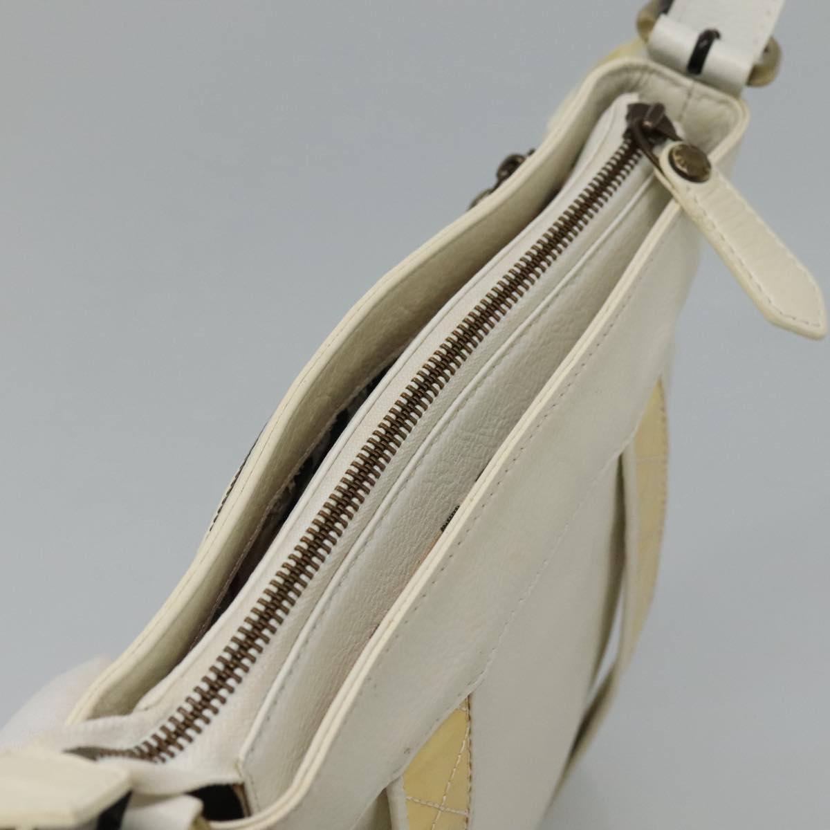 Burberry - Beige Leather Shoulder Bag (Pre-Owned)