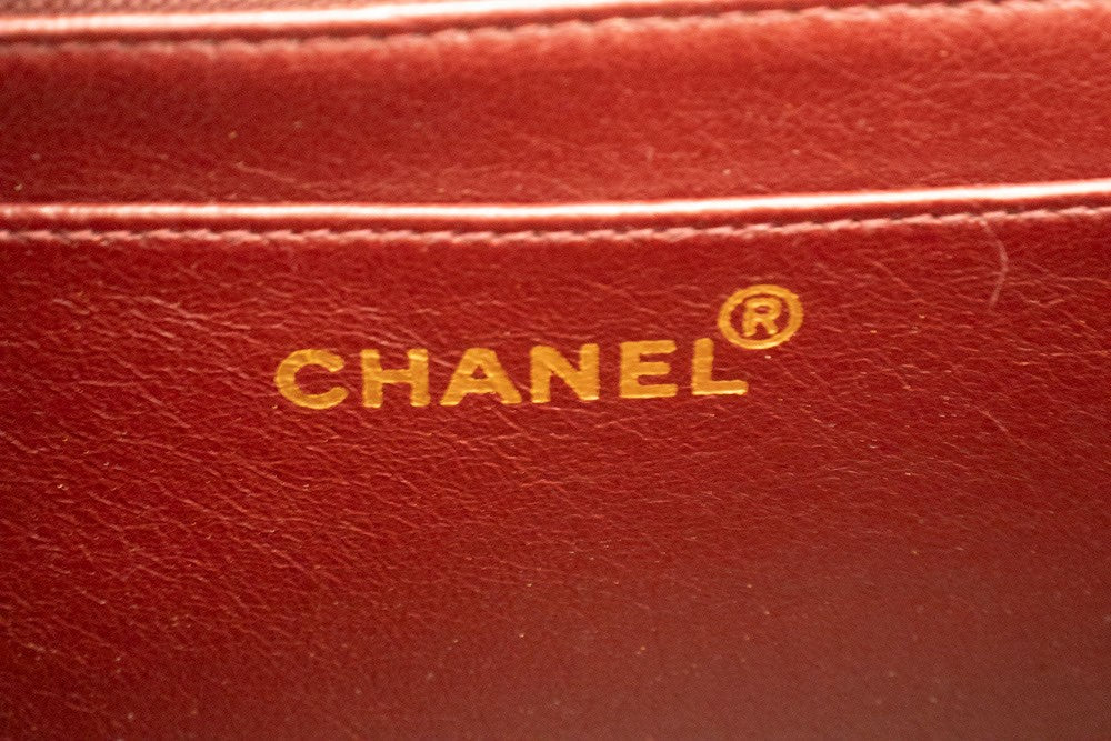 Chanel Vintage Diana Flap Quilted Lambskin Black Leather Shoulder Bag Bag (Pre-Owned)
