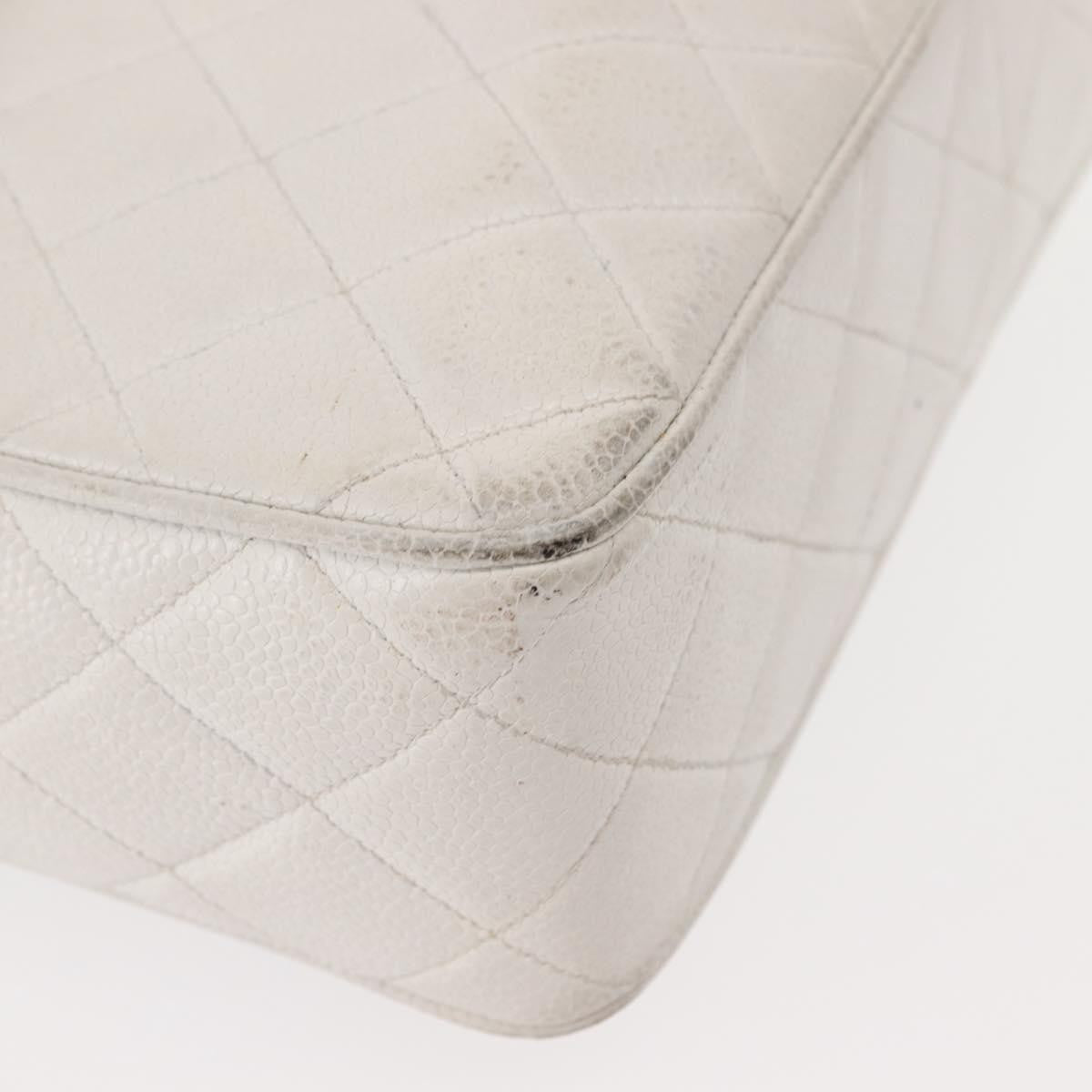 Chanel Vintage Front Pocket Camera Quilted Caviar White Leather Shoulder Bag Bag (Pre-Owned)