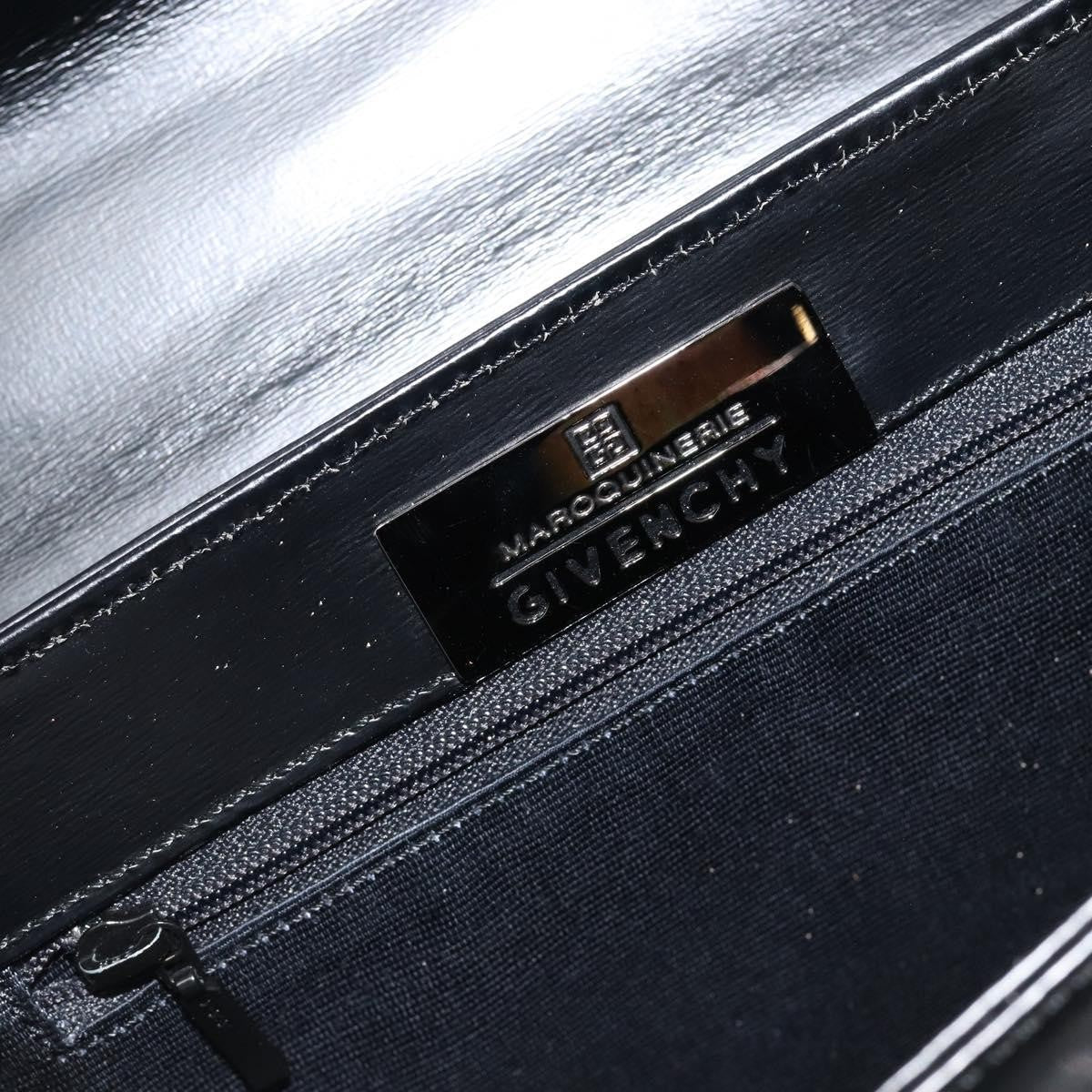 Givenchy Handbag Leather Black Leather Handbag (Pre-Owned)